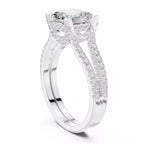 Pavé Split Shank Ring - Asscher