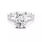 Pavé Split Shank Ring - Oval