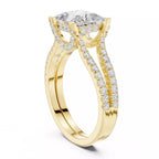 Pavé Split Shank Ring - Princess