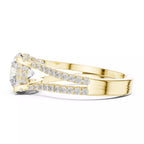 Pavé Split Shank Ring - Round