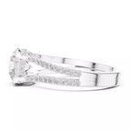 Pavé Split Shank Ring - Round